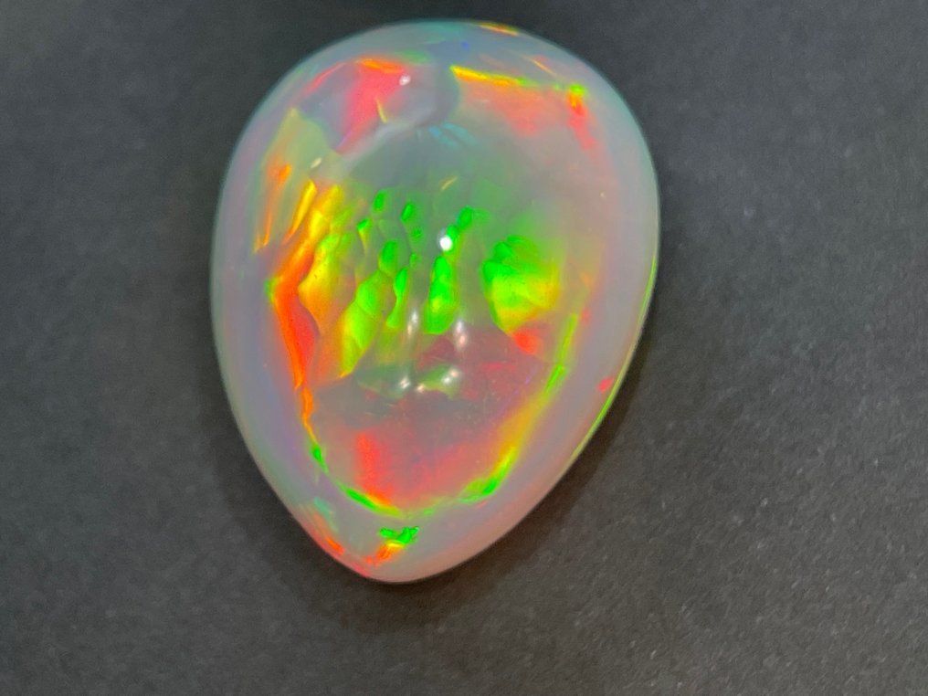 Unikt färgspel, ljusgult + färgspel (levande) Fin färgkvalitet + Crystal Opal - 17.56 ct #2.2