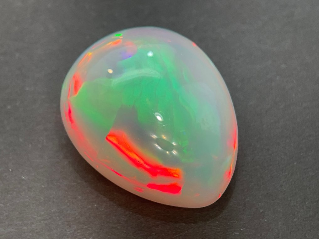 Unikt färgspel, ljusgult + färgspel (levande) Fin färgkvalitet + Crystal Opal - 17.56 ct #1.1