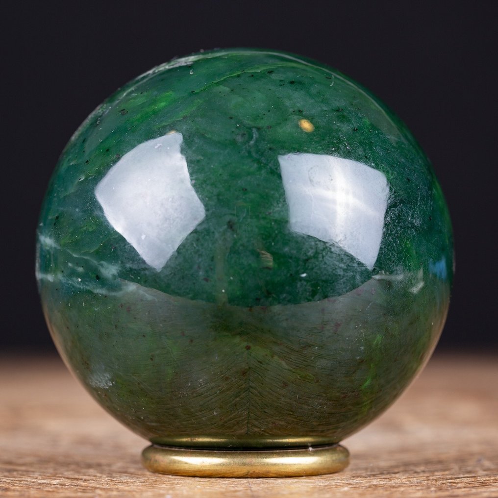 Nephrit-Jade erster Qualität Nephrit-Jade-Kugel. - Höhe: 77 mm - Breite: 77 mm- 727 g #1.2