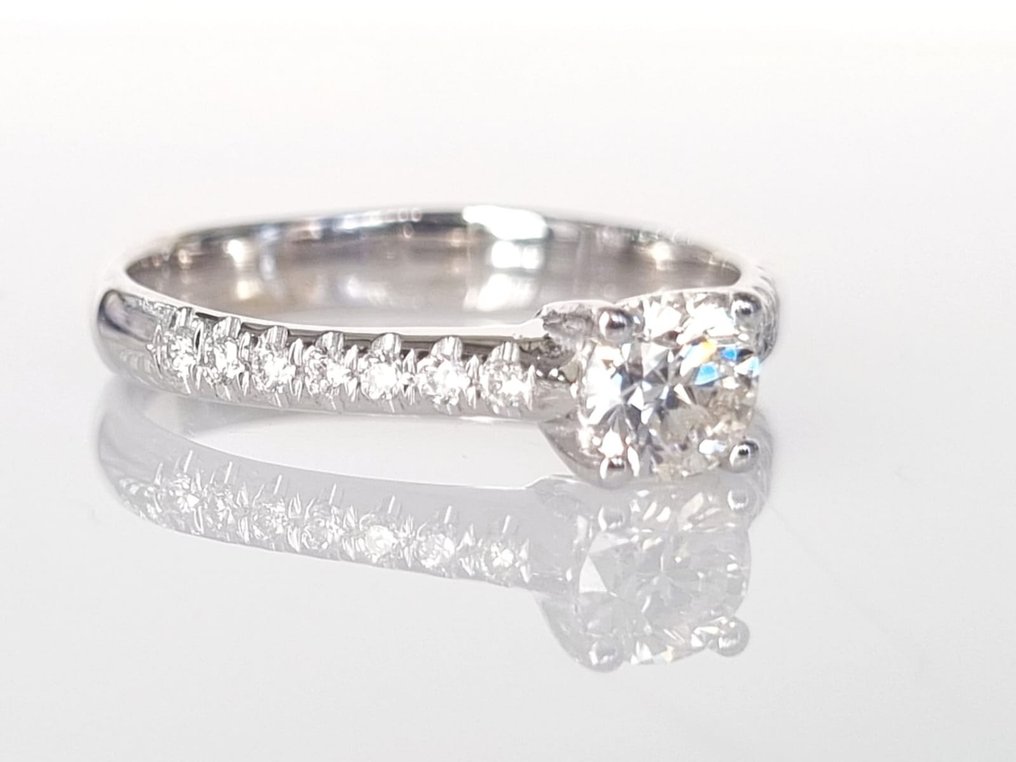 Engagement ring White gold Diamond  (Natural) #2.1