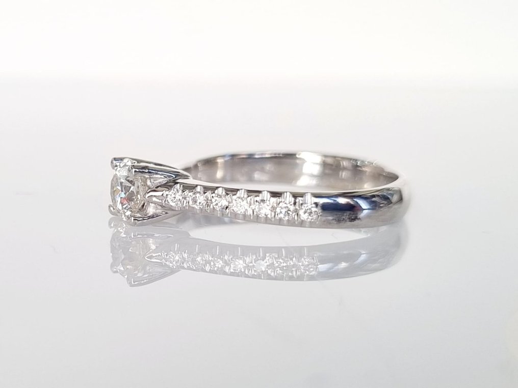 Engagement ring White gold Diamond  (Natural) #2.2