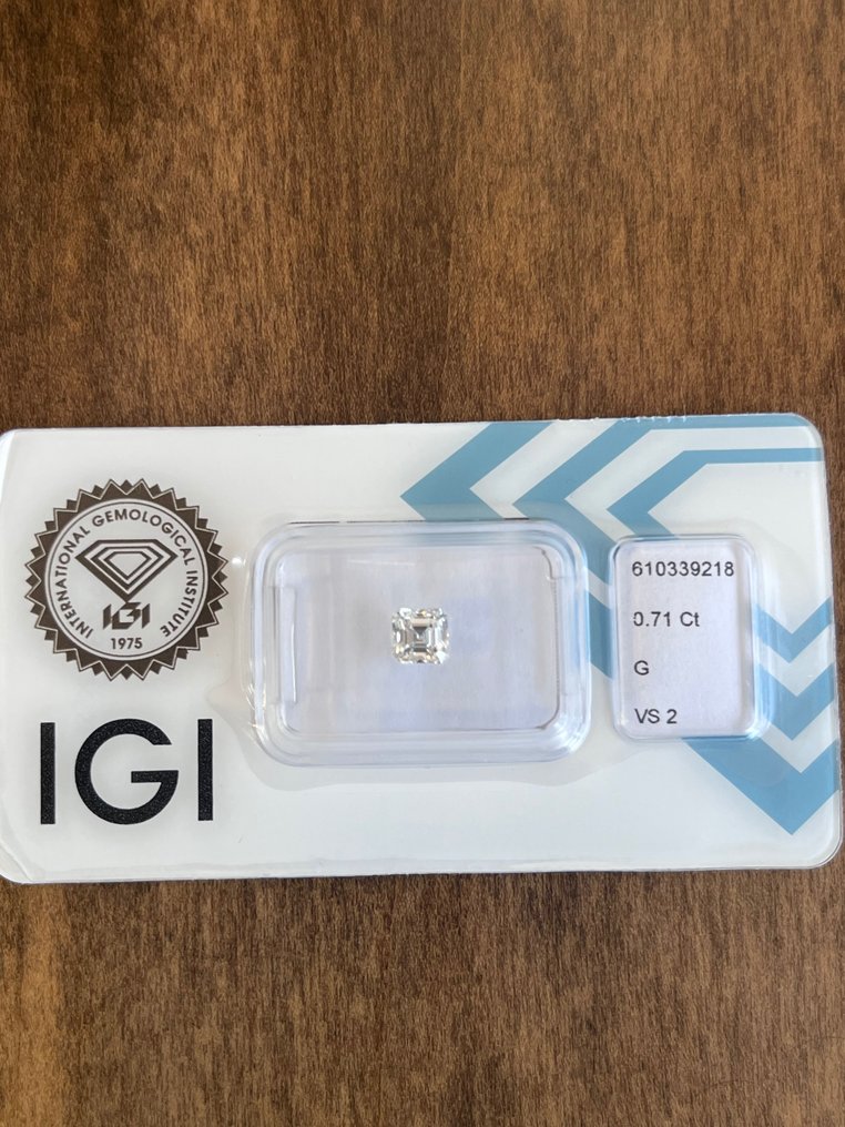 1 pcs 钻石  (天然)  - 0.71 ct - G - VS2 轻微内含二级 - 国际宝石研究院（IGI） #1.1