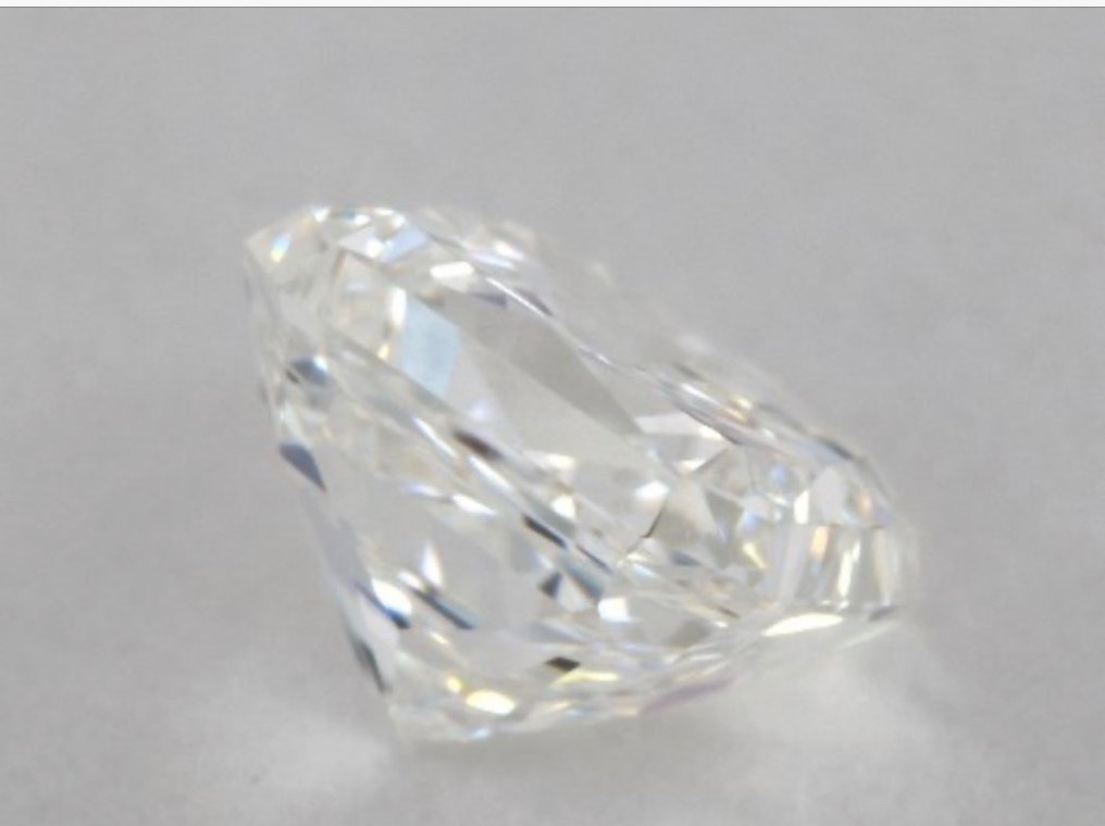 1 pcs Diamante - 0.71 ct - Radiante - F - VVS1 #3.1
