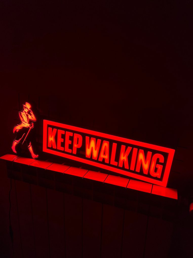 johnny walker - Lighted sign - Iron (cast/wrought), Plastic #2.1