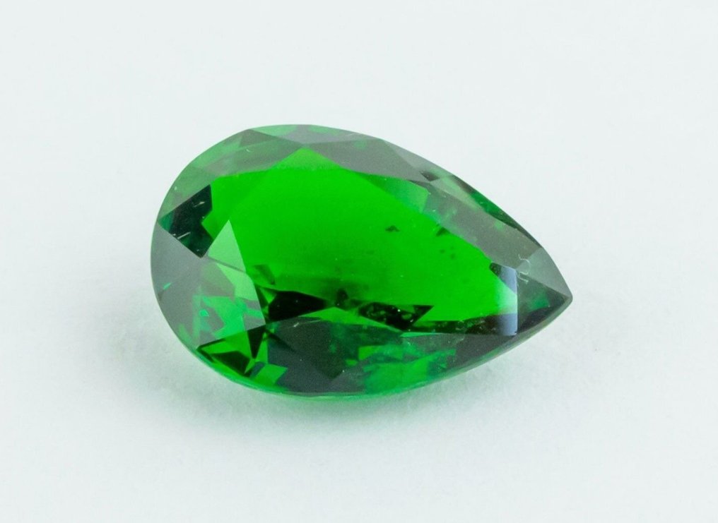 绿色 沙弗莱石  - 3.27 ct - Bellerophon 宝石实验室 #1.1