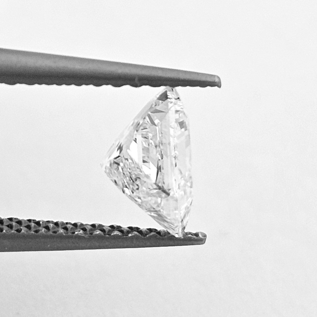 1 pcs Diamond  (Natural)  - 1.00 ct - Round - F - SI1 - Gemological Institute of America (GIA) - Best Price #3.2