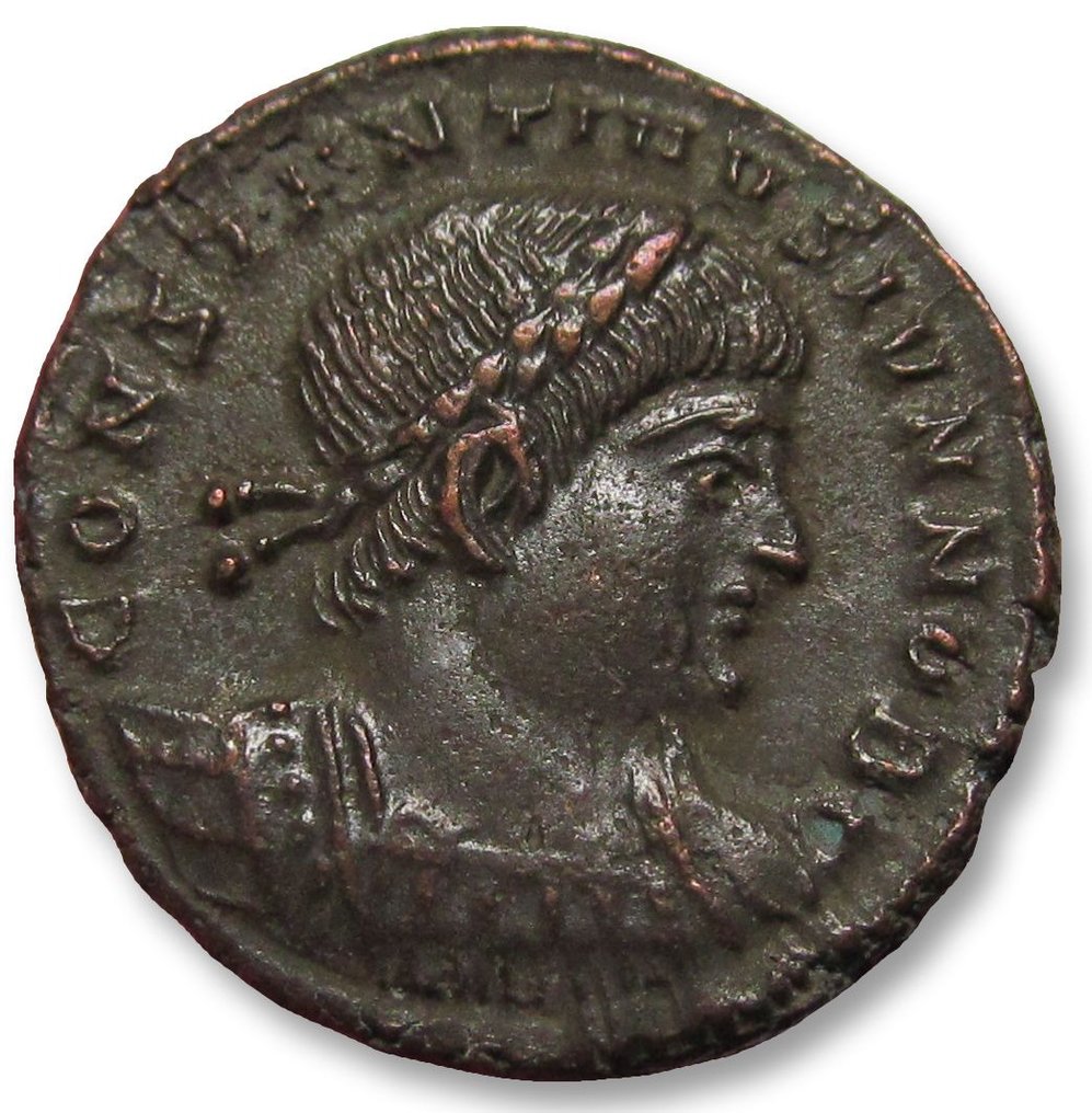 Römisches Reich. Constantine II as Caesar. Follis Treveri (Trier) mint circa 330-333 A.D. - mintmark TRP⁕ - #1.1