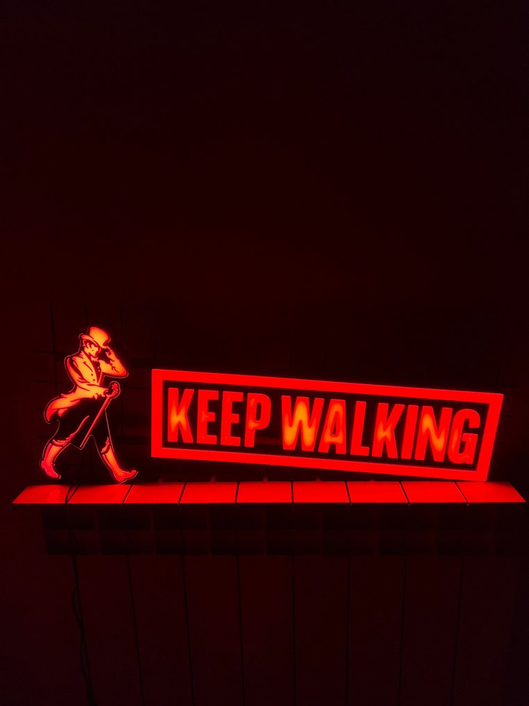 johnny walker - Lighted sign - Iron (cast/wrought), Plastic #1.1