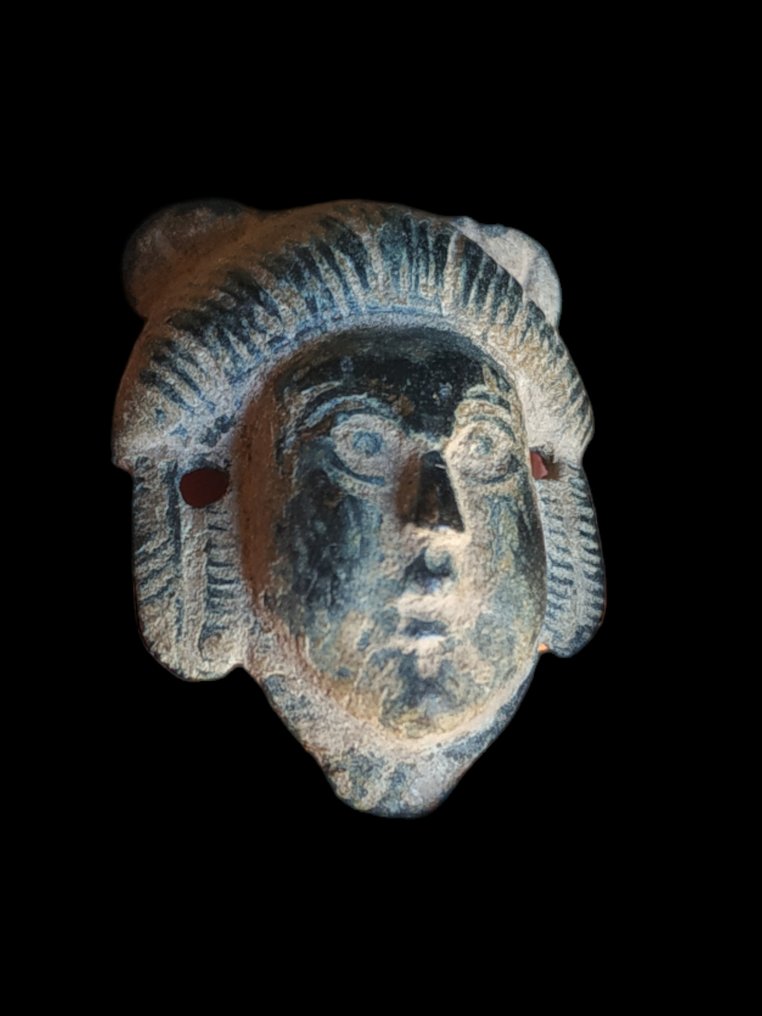 Romain antique applique représentant un visage de femme Amulette  (Sans Prix de Réserve) #2.2