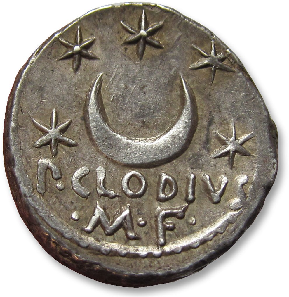 République romaine. P. Clodius M.f. Turrinus, 42 BC. Denarius Rome mint - beautifully toned - #1.1