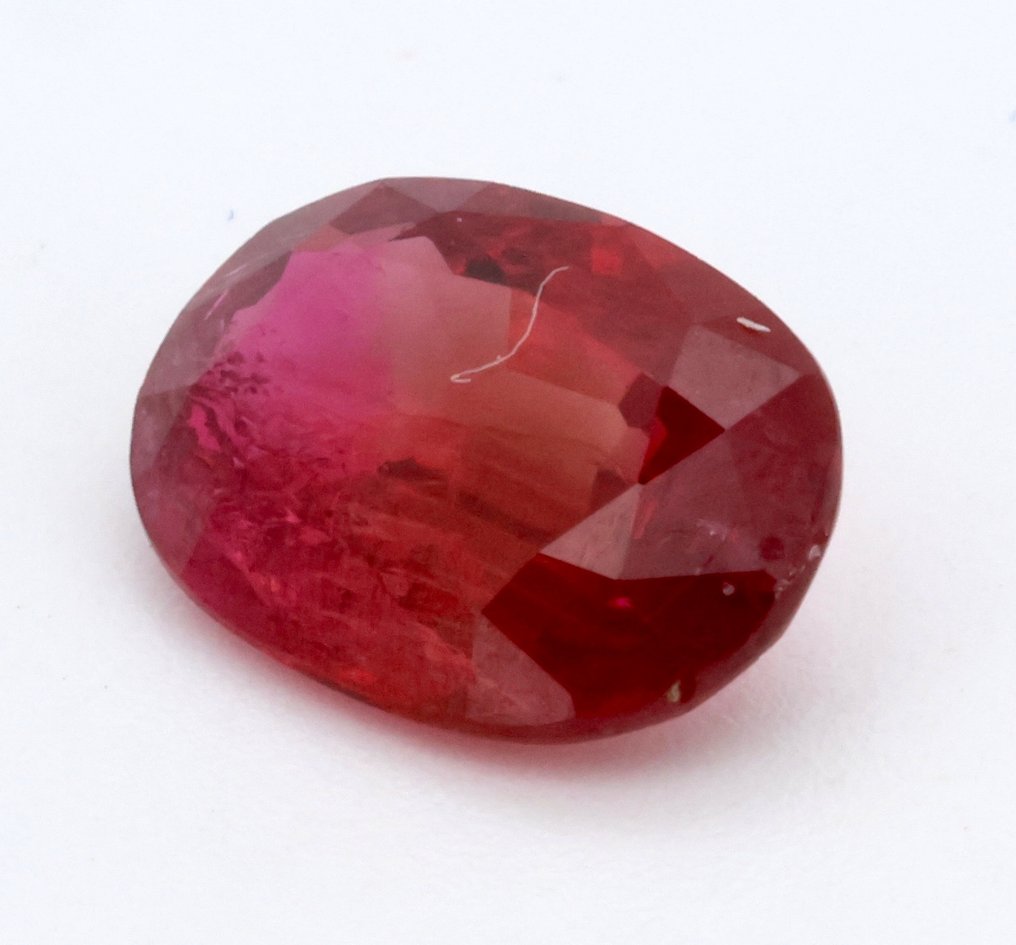 Rood Spinel - 1.36 ct #3.1
