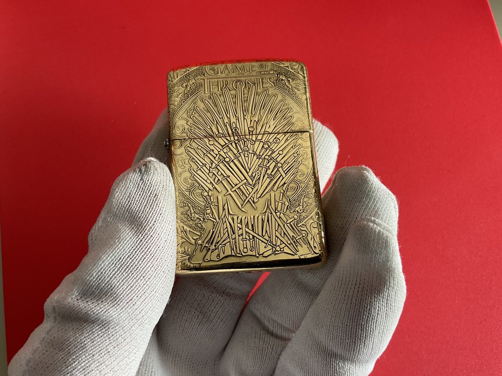 Zippo Game of thrones Pocket lighter brass Catawiki