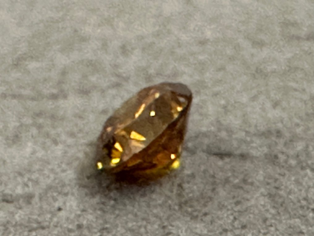 1 pcs Diament  (Naturalny)  - 0.29 ct - okrągły - SI2 (z nieznacznymi inkluzjami) - HRD Antwerpia #2.1