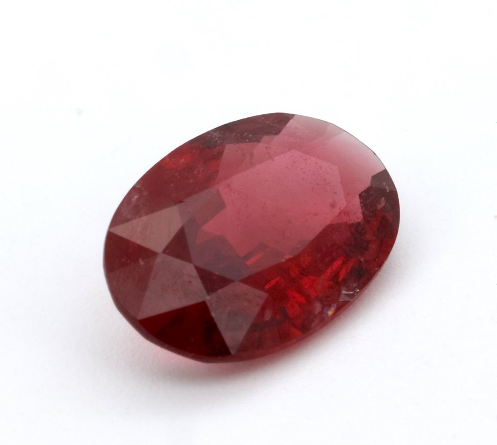 鮮豔的紅色 尖晶石 - 3.37 ct #3.2