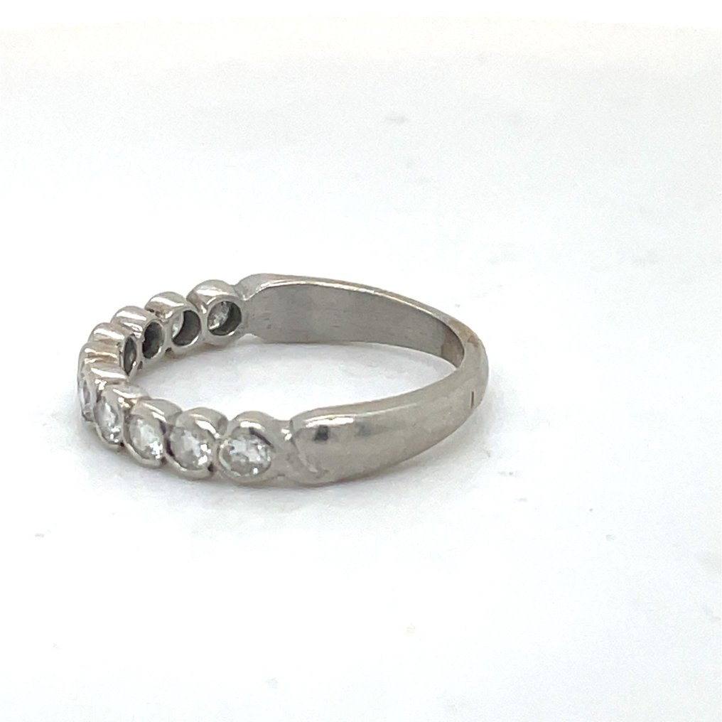 Ring Platinum Diamond  (Natural)  #2.1