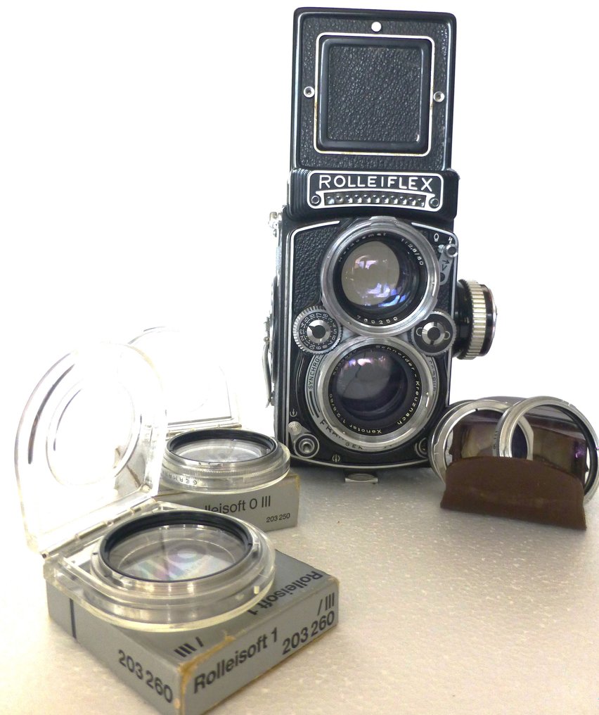 Rollei Rolleiflex 2,8 E | Schneider Xenotar 2,8/80mm + acc. | Analogue camera #1.1