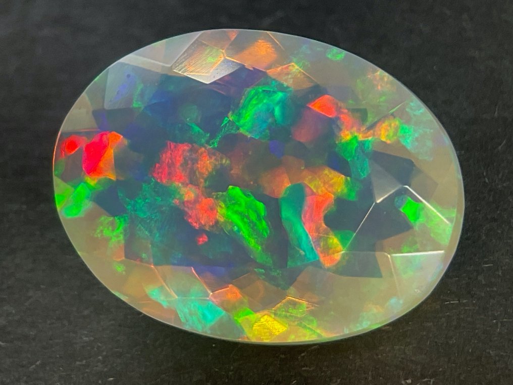 hell orange+ Play of Colors Natural opal - 5.83 ct #1.1