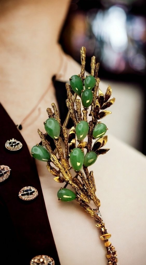 Wisiorek Antyczna / Vintage Niesamowita broszka z 18-karatowego złota Apple Green Jade - Jadeit #2.2
