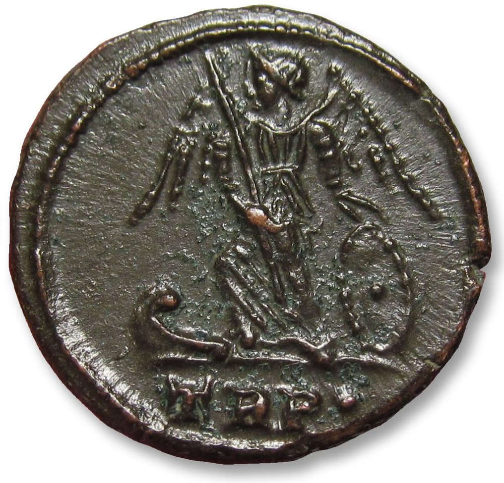 Romarriket. Constantine I (AD 306-337). Follis Treveri (Trier) mint, 1st officina circa 330-333 A.D. - mintmark TRP• - #1.1