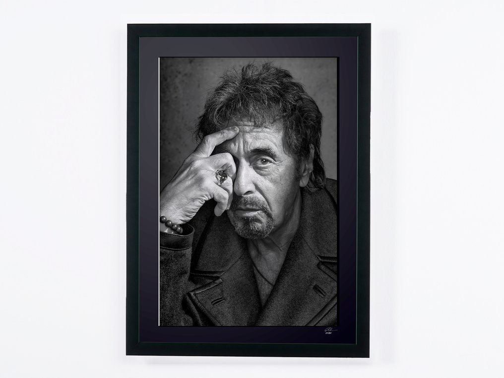 Al Pacino - Portrait - Fine Art Photography - Luxury Wooden Framed 70X50 cm - Limited Edition Nr 03 of 30 - Serial ID 16983 - Original Certificate (COA), Hologram - 100% New. Shipping Reduction from 3 items #3.2