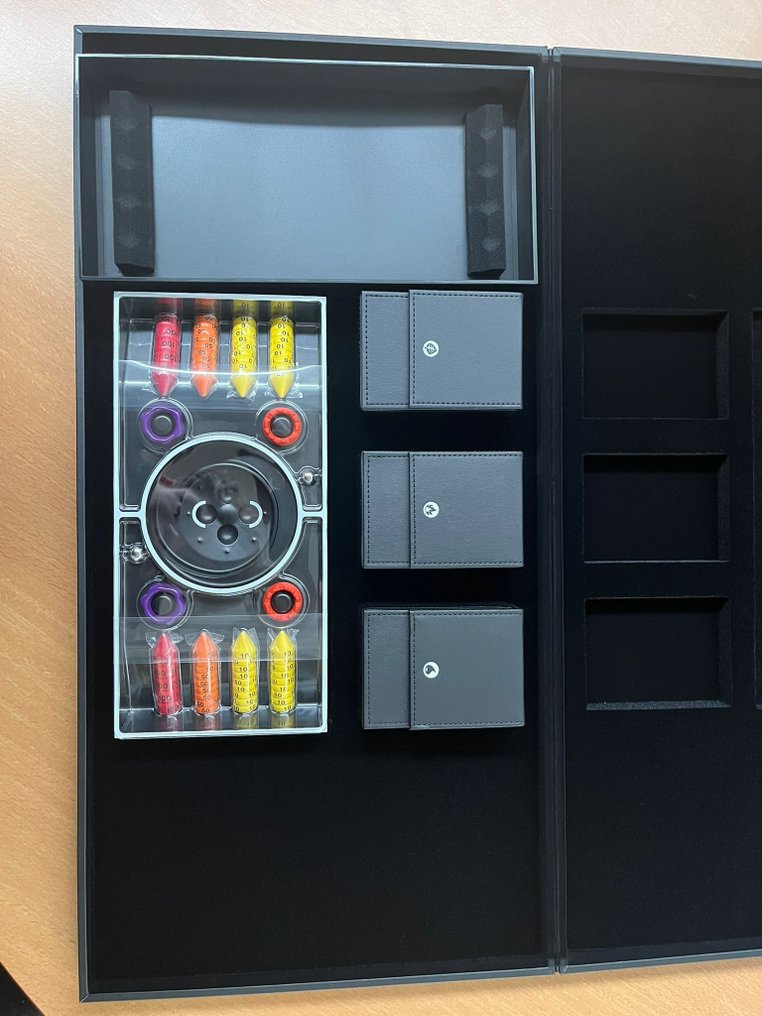 Pokémon Box - Empty Pokémon Classic Game + random graded card + random Jumbo card - Various sets #4.3