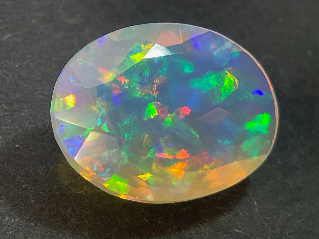 hell orange+ Play of Colors Natural opal - 5.83 ct #2.2