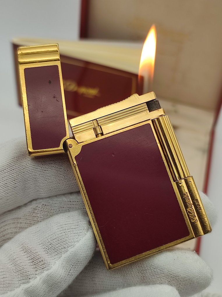 S.T. Dupont - Line 2 Gatsby - Bordeaux Chinese Lacquer & Gold Plated * with box & documents * - Feuerzeug - Vergoldet und chinesischer Lack #1.1