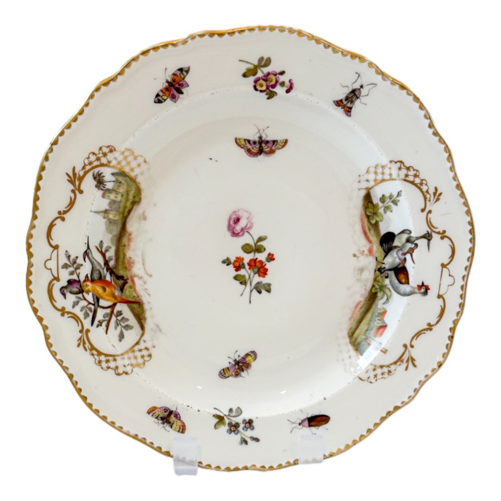 Meissen - Bird and insect design plate with gilt scalloped rim - Lautanen - Posliini #1.2