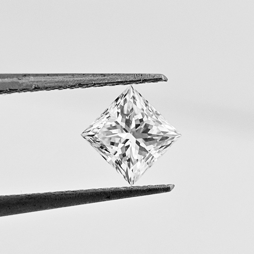 1 pcs Diamant  (Natuurlijk)  - 0.80 ct - Carré - E - SI1 - Gemological Institute of America (GIA) #3.2