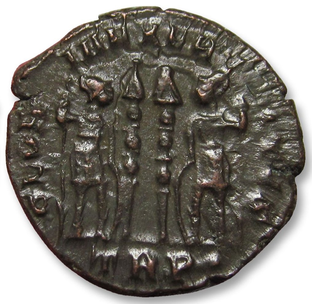 Römisches Reich. Constantine II as Caesar. Follis Treveri (Trier) mint, 1st officina 330-335 A.D. - mintmark TRP• - #1.2