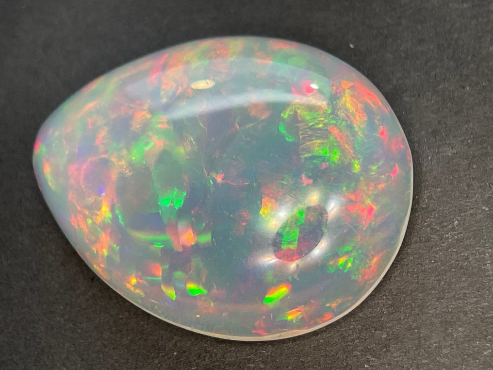 Light Orange + Play of Colors Crystal opal - 13.06 ct #2.1