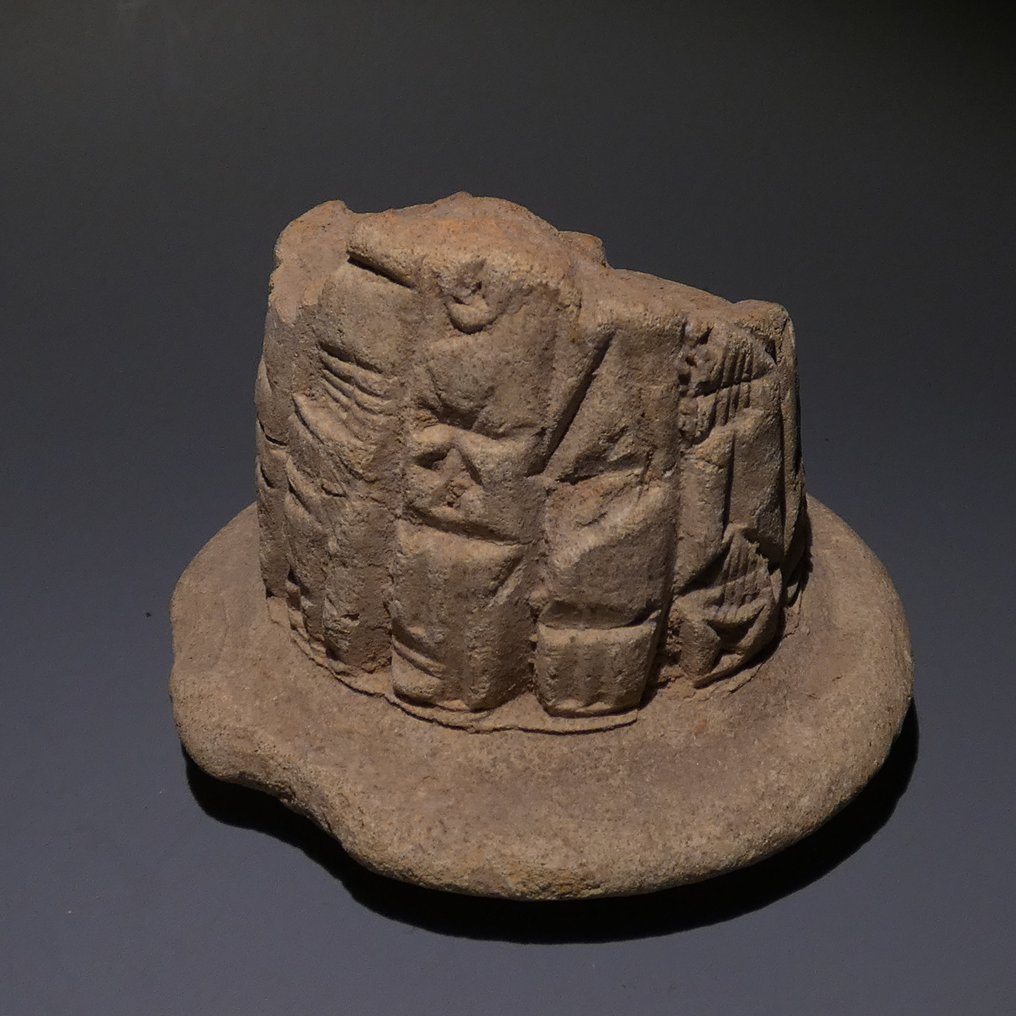 Gammal babylonisk Stor foundation kilskriftkon. 7,5 cm H. c. 3000 f.Kr. Spansk importlicens. Figur - 7.5 cm #3.2