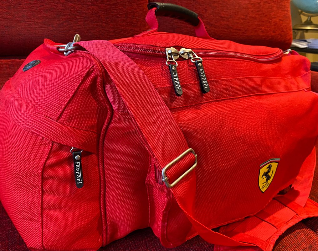 Ferrari - Matkalaukku #4.3