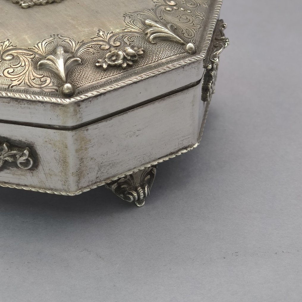 Jewellery box - .800 silver #2.1
