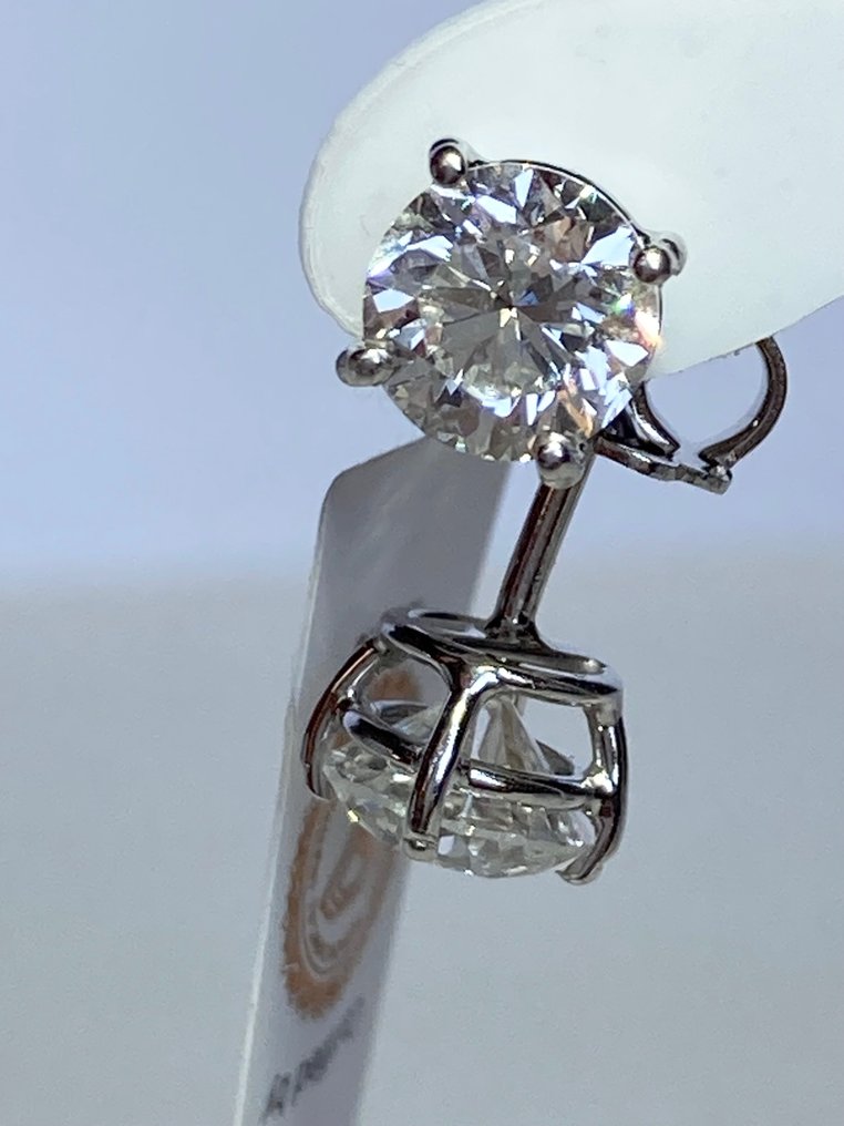Örhängen - 18 kt Vittguld -  1.75 tw. Diamant  (Natural) - IGI Antwerpen certifierad #2.1