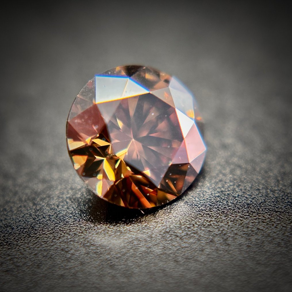 1 pcs 鑽石 - 0.40 ct - 圓形 - 艷深黃啡色 - VVS2 #1.2