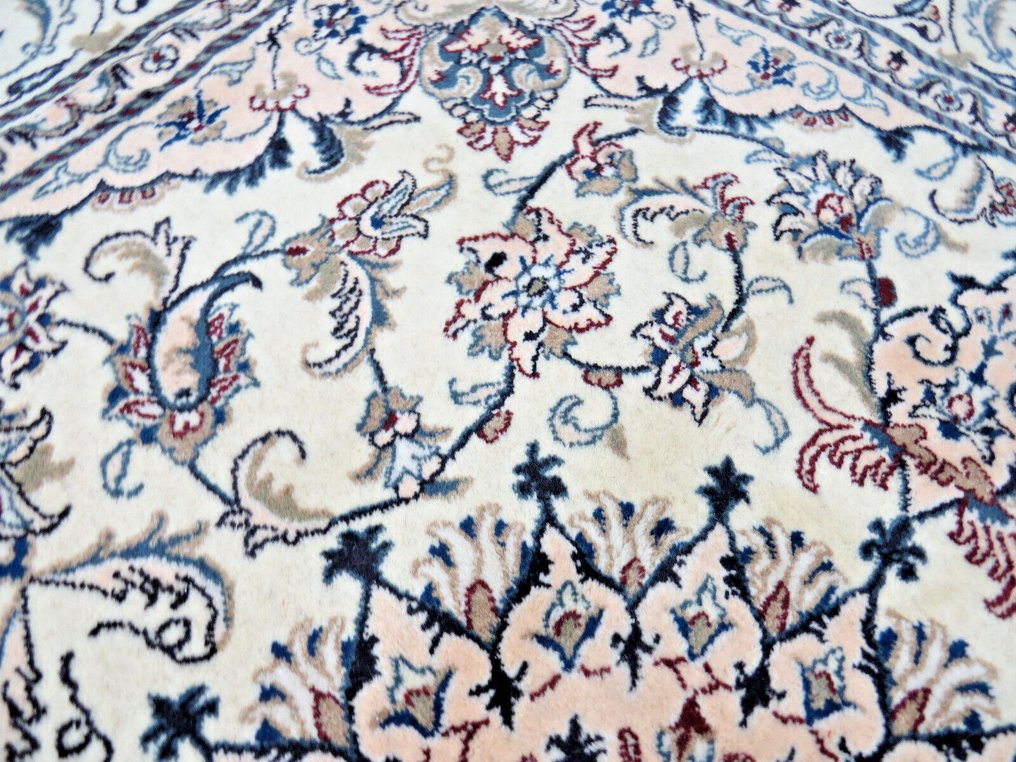 Nain very fine with silk content New - Rug - 212 cm - 194 cm #3.1