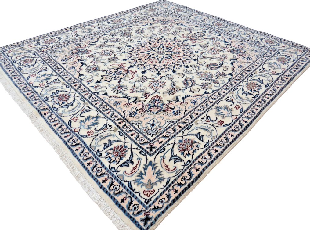 Nain very fine with silk content New - Rug - 212 cm - 194 cm #1.1