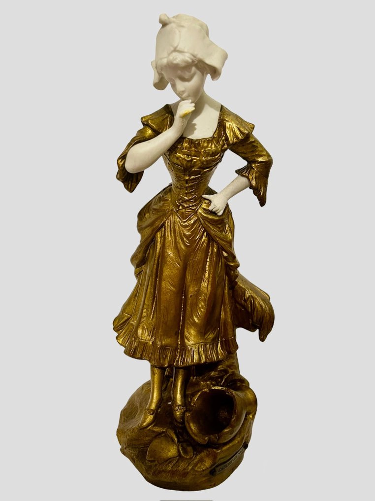 Fabrication française Paris - Mednat - 雕刻, Jeune fille à la cruche cassée - 30 cm - 瓷器, 青銅色, 餅乾/白瓷 #1.1