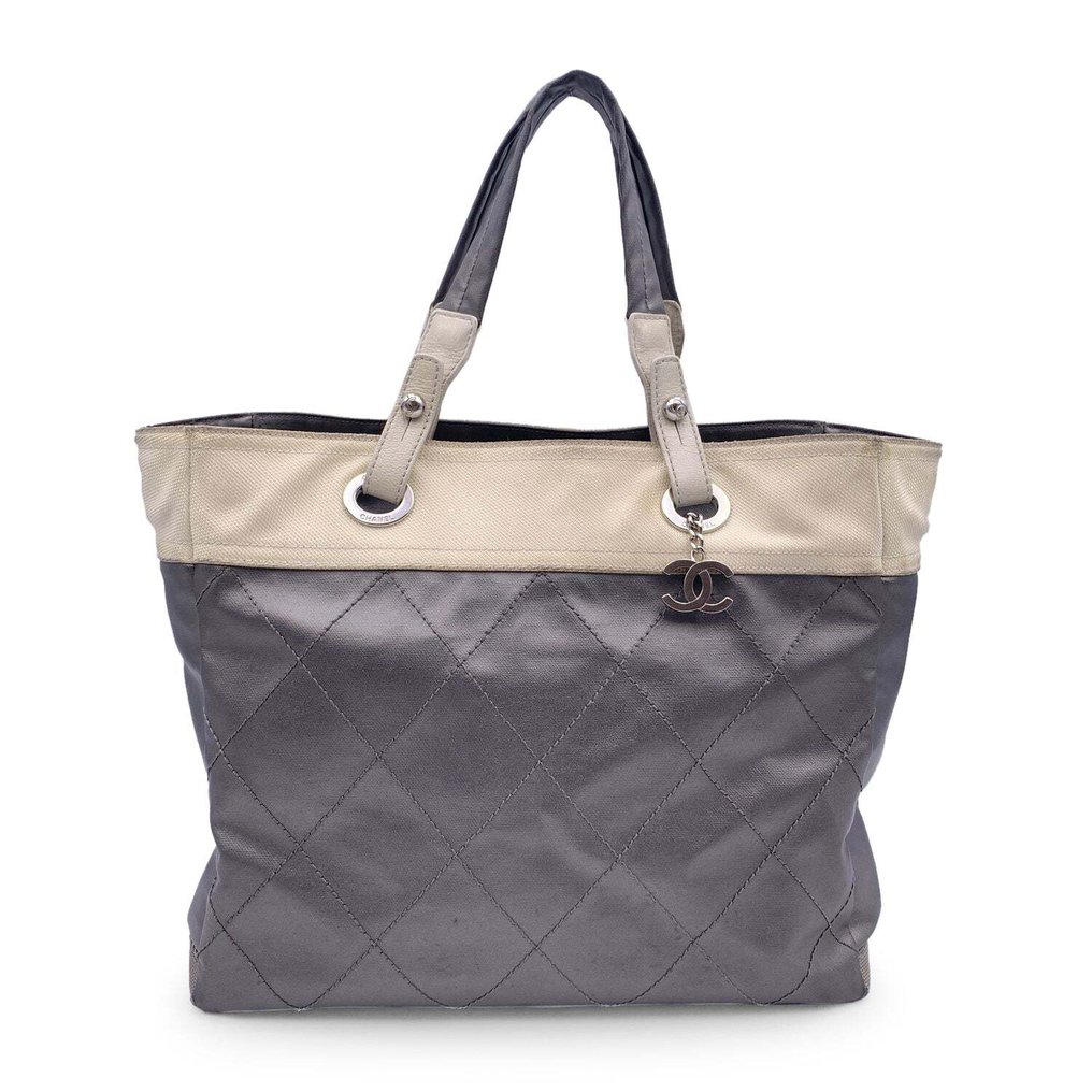 Chanel - Gray Metallic Quilted Canvas Biarritz - Torebka typu tote bag #1.1