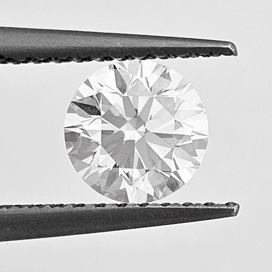 1 pcs Diamant  (Naturlig)  - 0.70 ct - Rund - F - SI2 - Gemologisk institutt i Amerika (GIA) #3.3