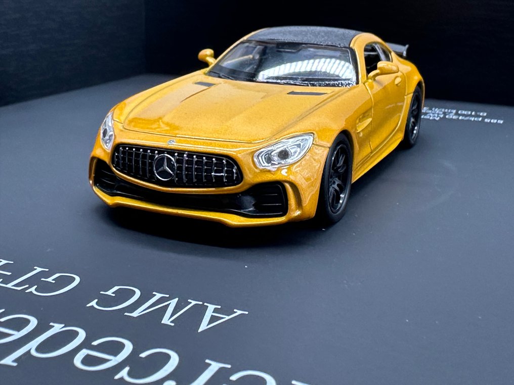 Artwork - Mercedes-Benz - Mercedes Benz AMG GT-R #3.2