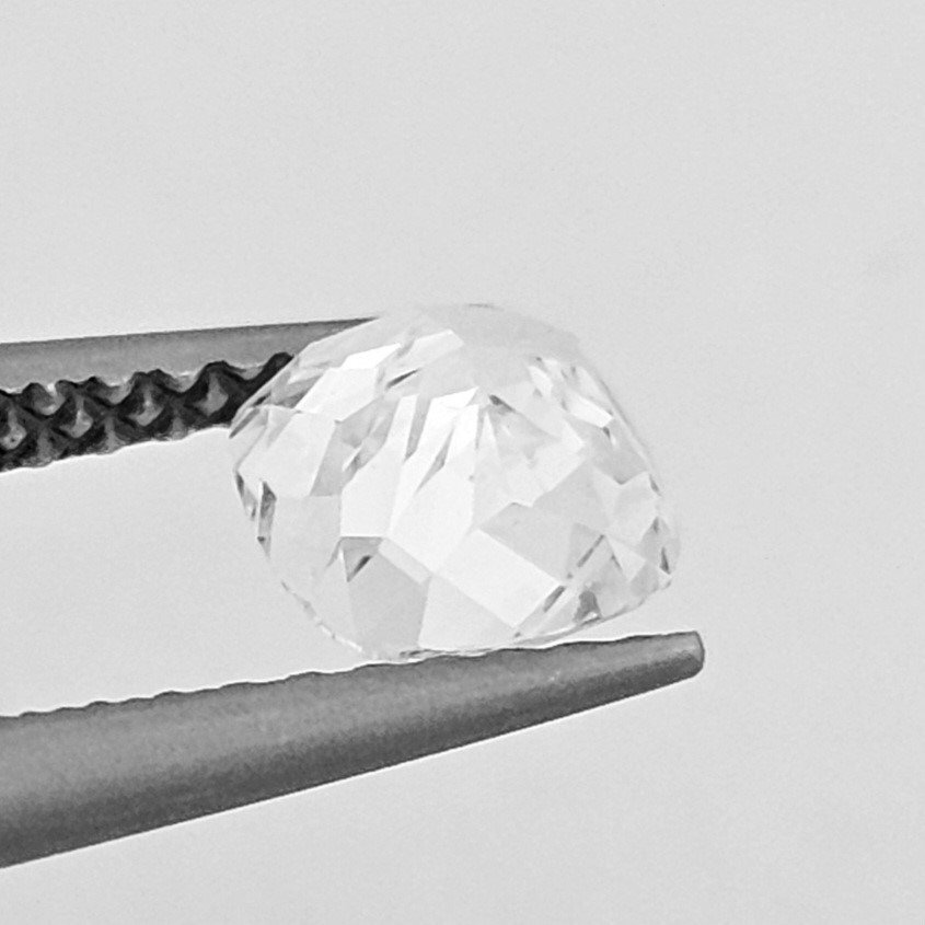 Diamante - 0.70 ct - Almofada - F - VS2 #1.2
