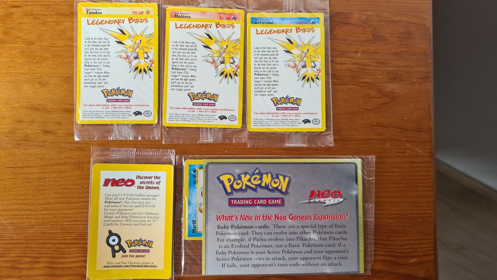 Pokémon - 5 Carta sigillata - Moltres, Zapdos, Articuno, Entei, Marill - WOTC #2.1