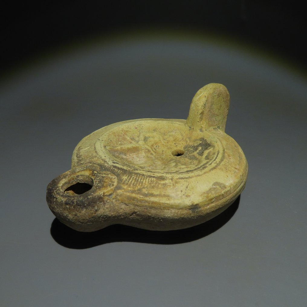 Ancient Roman Terracotta Oil lamp with Meleager and the Calydonian Boar. Spanish Export License. 2nd-3rd century AD.11.5 cm #2.1