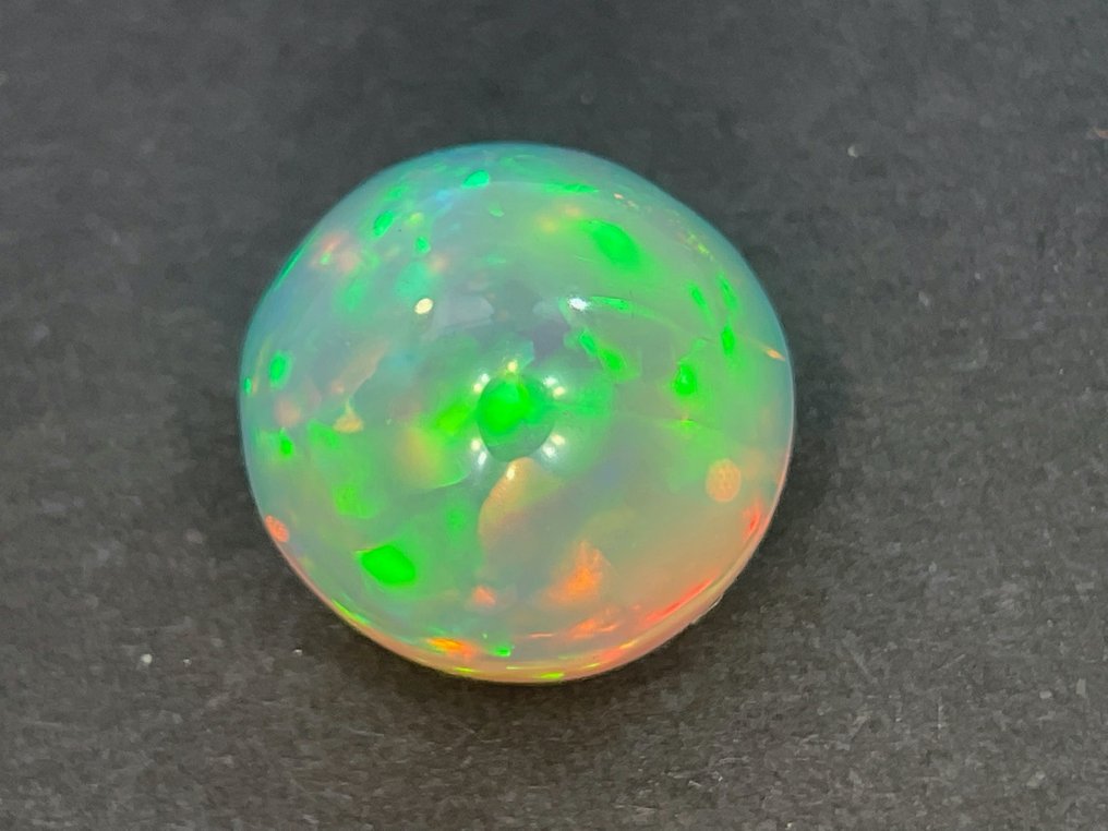 White (orange) + Play of Color (Vivid) Fine Color Quality + Crystal Opal - 2.33 ct #3.1