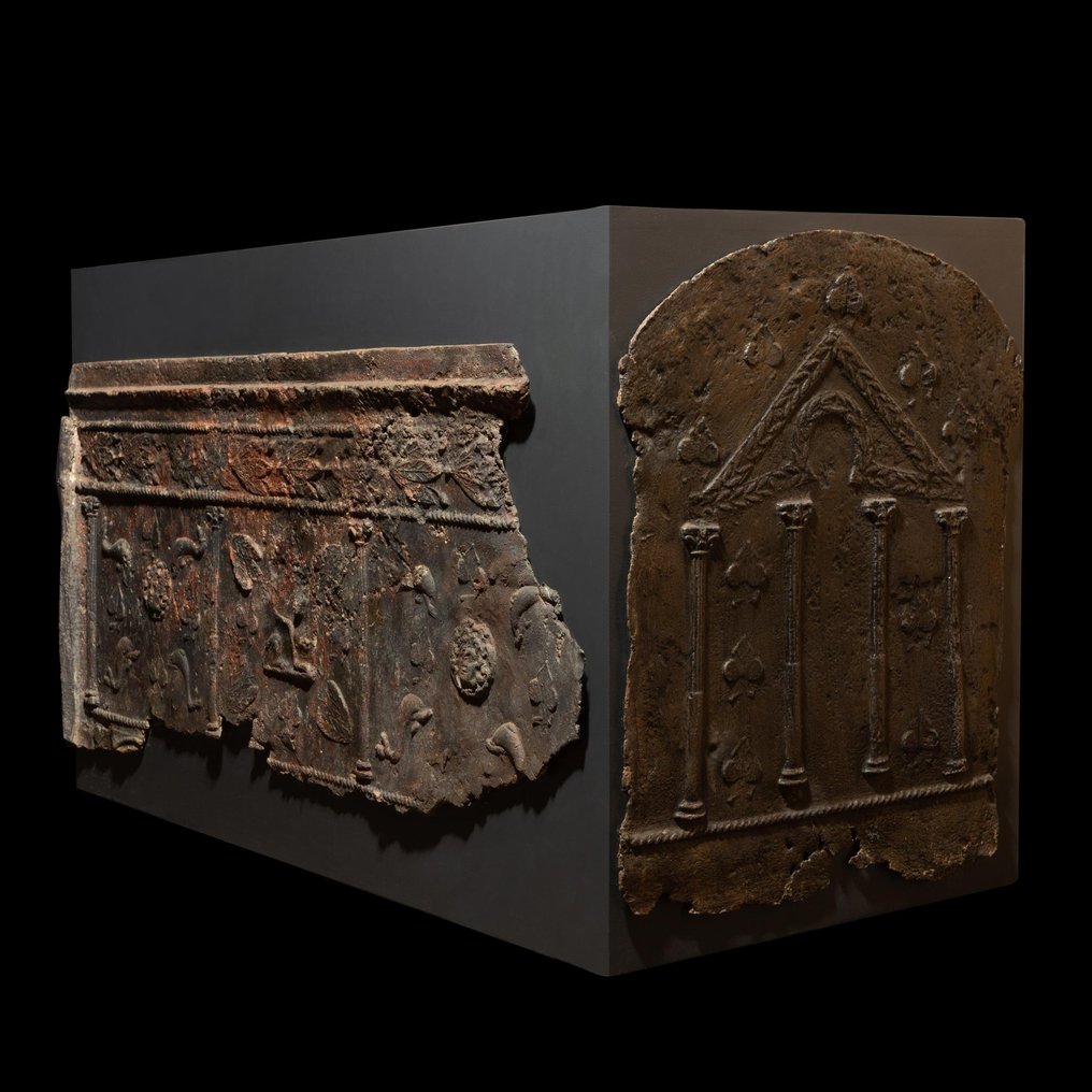 腓尼基 铅 石棺板。希腊化时期晚期 - 罗马时期初期 c．公元前 150 年 - 公元 50 年。 #1.2