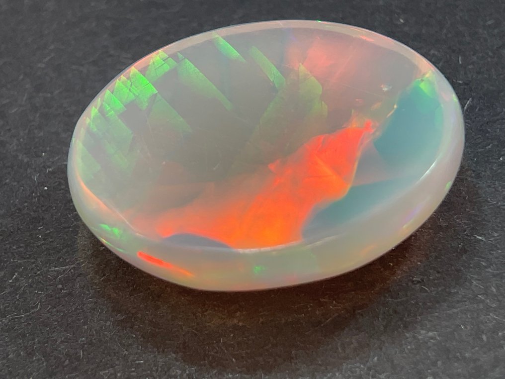 1 pcs  Opal de cristal Fagure - 8.95 ct #2.2