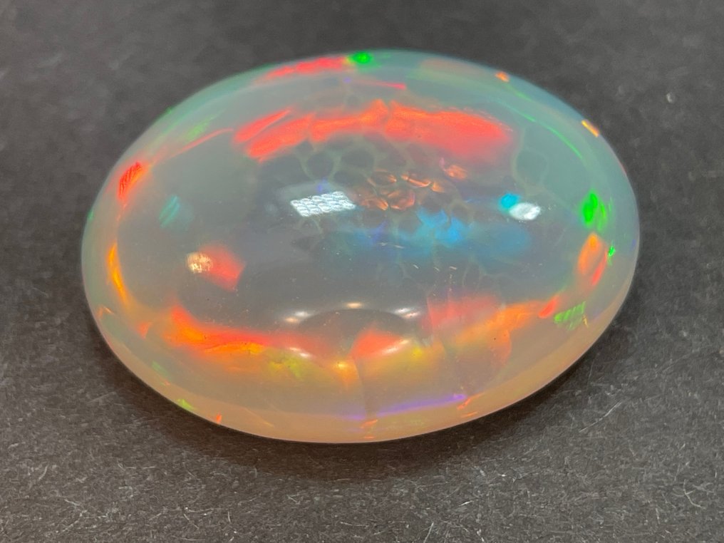 1 pcs  Opal de cristal Fagure - 8.95 ct #2.1