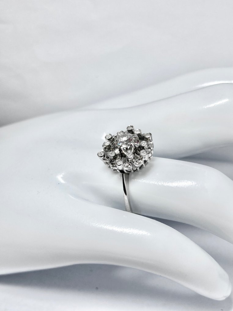 0.74 ct Pala Diamond - Ring Vittguld Diamant #3.2